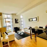 Golden Triangle 2Br/2Ba