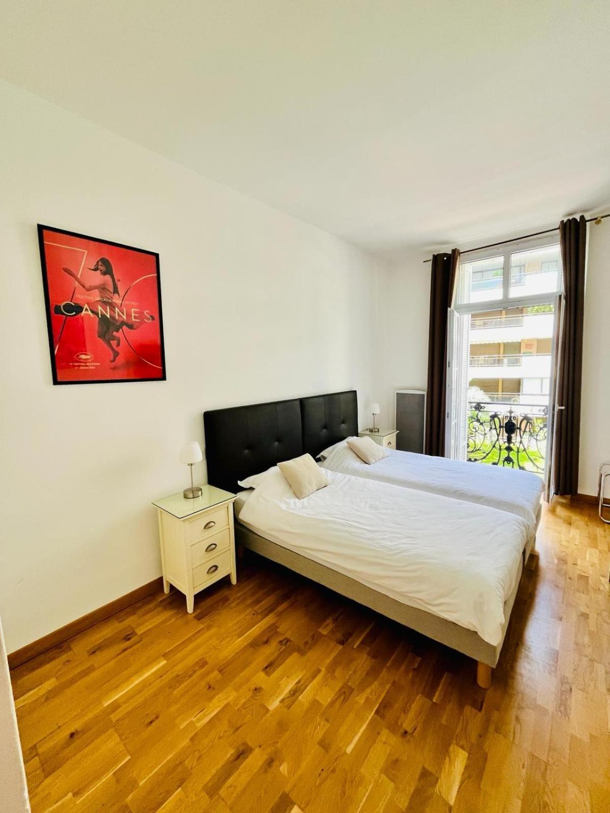 Apartment Golden Triangle 2br/2ba *